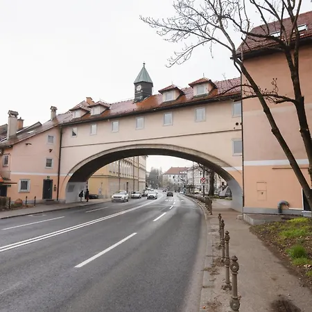 Apartament Bridge Lublana